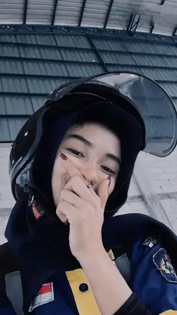 TimbulCinta Lam Dada
