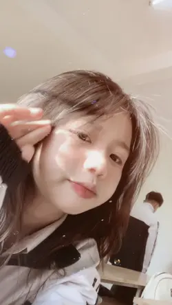 1 Video + 1 Ảnh