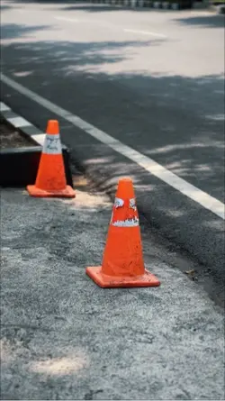 8 Clips Video