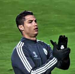 Ronaldo vs Liverpool