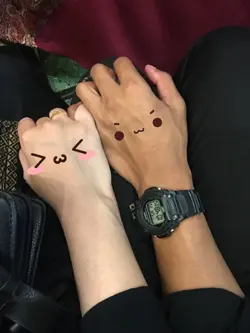 tangan  emoji 