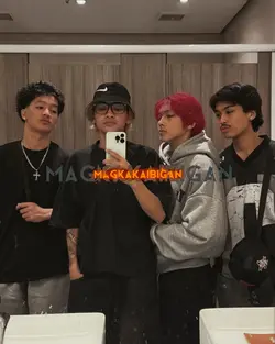 PIC WITH FRIENDS