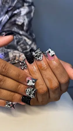 nails 
