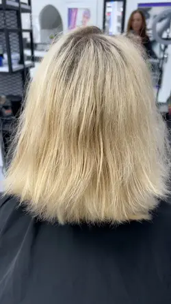 Blond 