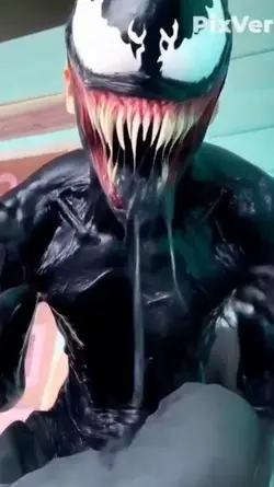 EFEK VENOM