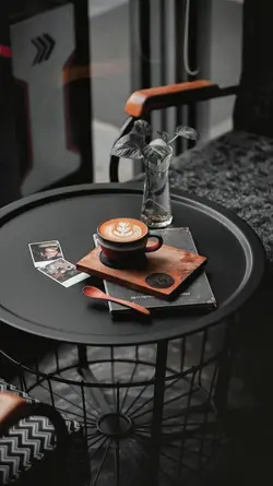 1 video 12 photo