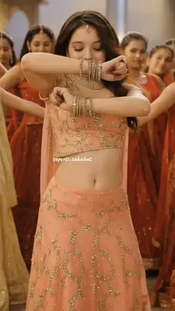 lagu India tren