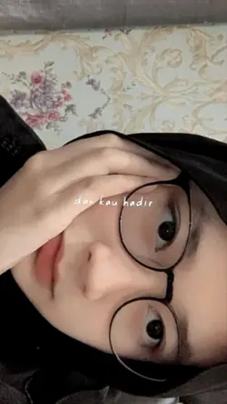 dan kau hadir