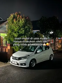 main mobil anak muda