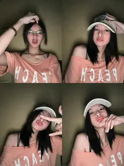 4 photo