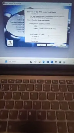 ora fungkot ora asik