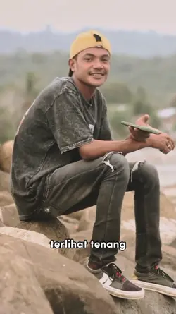 terlihat tenang