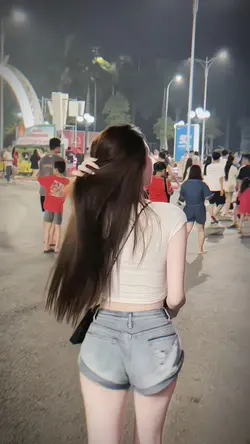 Slow Nhanh Chậm