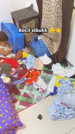 toddler sibuk