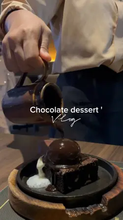 Chocolate dessert