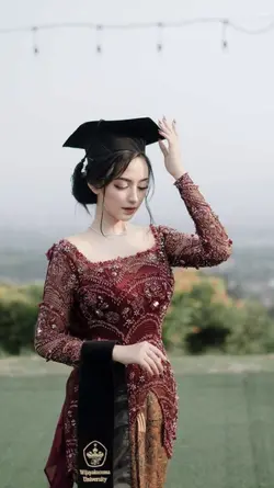graduation jj trend