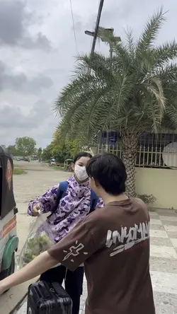 ប្អូនស្រីមកលេង 