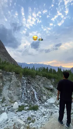 Bear grylls😂🏔️