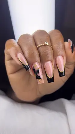 nails