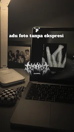 foto tanpa ekspresi 