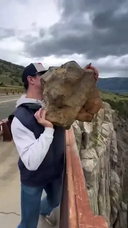 Rock 🪨 Vs Rock 🪨 