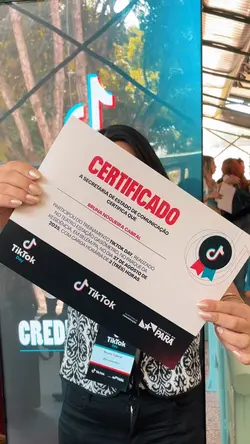 Gif TIKTOK