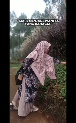 wanita bahagia