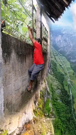 ditebing