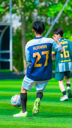 inilah pemain bola 