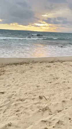 pantai aesthetic