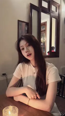 1 ảnh + màu