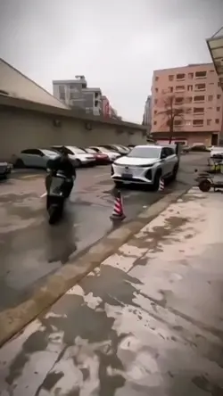 JJ Gerbang Tertutup
