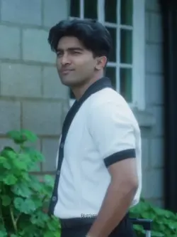 Muzamil as Zayn
