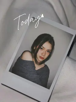 POLAROID