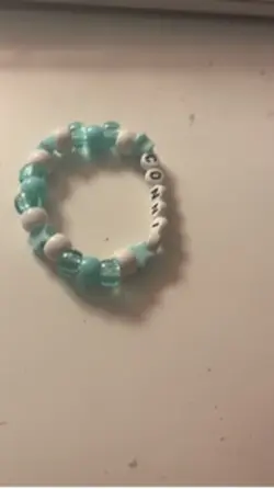cutting up kandi!!
