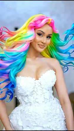 unusual hair 