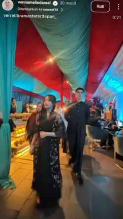 tiba tiba aku melaya