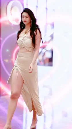 Em vẫn như xưa 