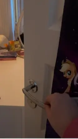 Room tour