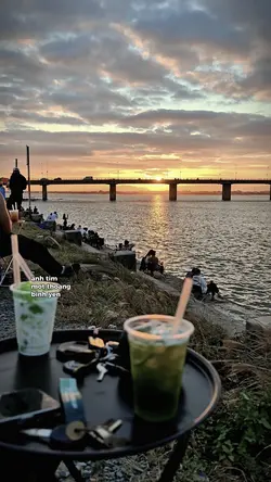 Anh tìm một thoáng