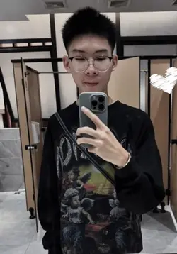 នៅក្មេងត្រូវប្រឹង😪❤️‍🩹