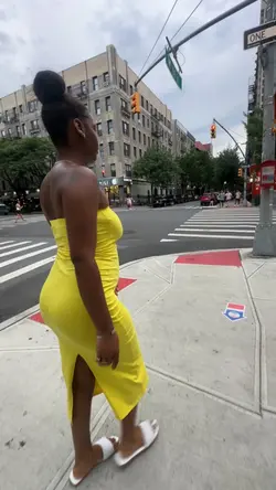 SLOW-MO WALK 
