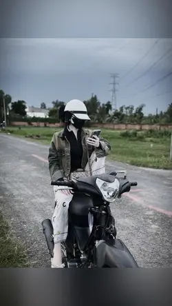 Lấy cây kim may đồ