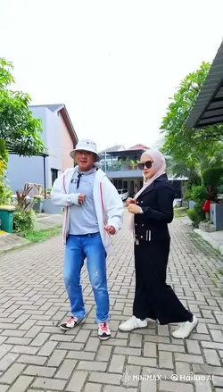 FIGHT couple 
