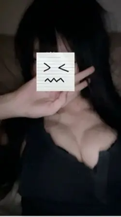 Nhãn dán + màu