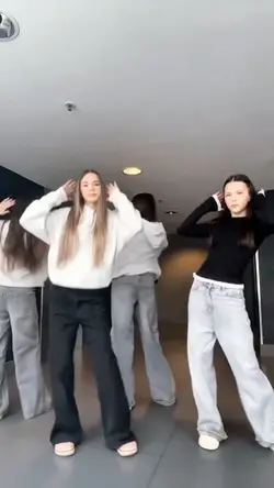 Copines