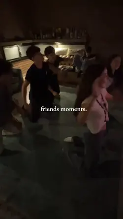 friends moments