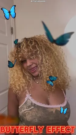 BUTTERFLIES. 🤍