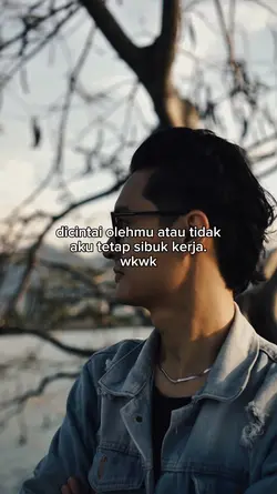 sibuk kerja