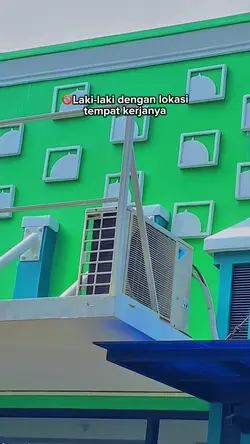 Laki dengan kerjanya